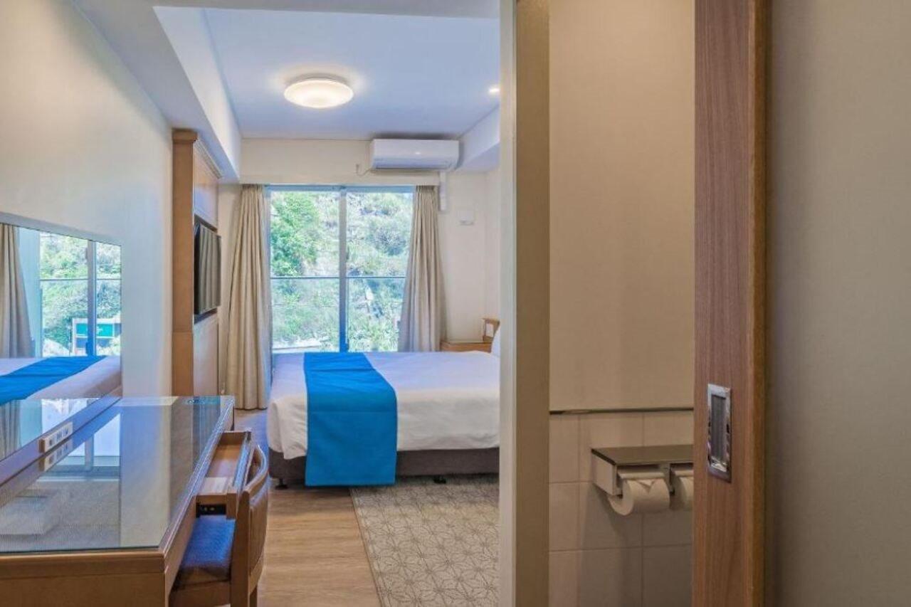 Kariyushi Lch. Resort Nago Exteriör bild
