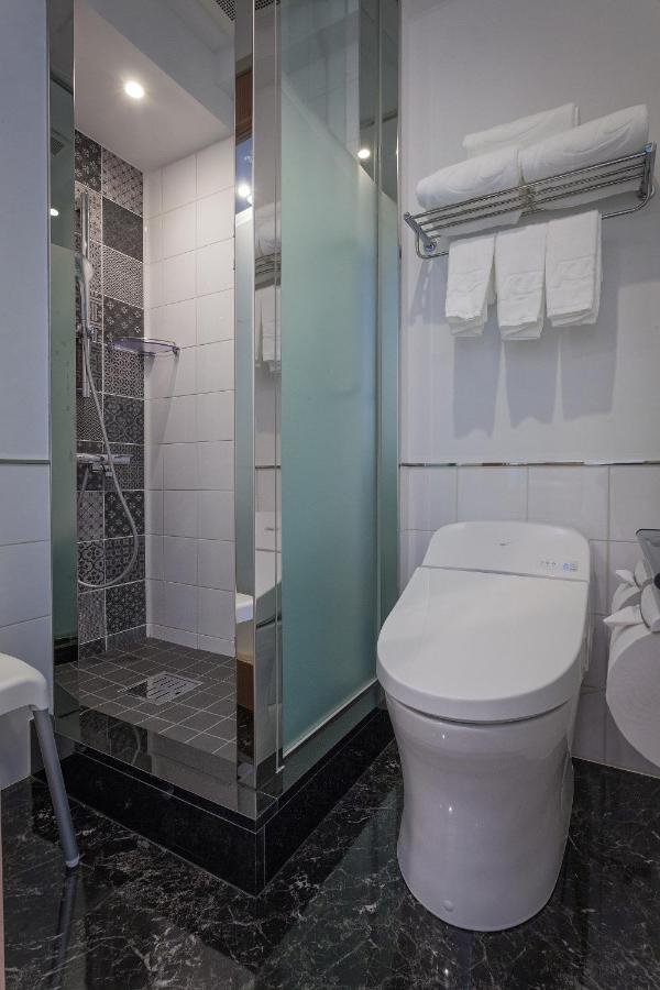 Kariyushi Lch. Resort Nago Exteriör bild